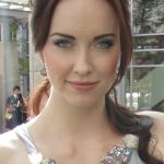 Elyse Levesque Net Worth