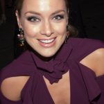 Rachel Skarsten Net Worth