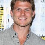 Travis Van Winkle Age, Weight, Height, Measurements