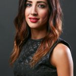 Dana DeLorenzo Bra Size, Age, Weight, Height, Measurements