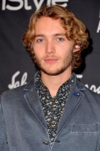 toby-regbo