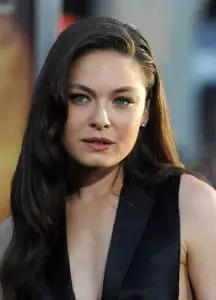 alexa-davalos