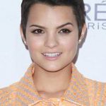 Brianna Hildebrand Net Worth