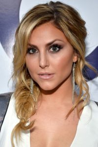 cassie-scerbo