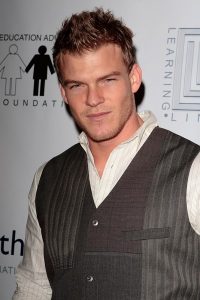 Alan Ritchson