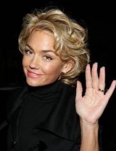 Kelly Carlson