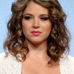 Kether Donohue Net Worth