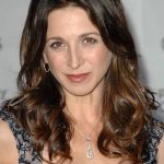 Marin Hinkle Net Worth