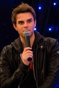 Nathaniel Buzolic