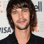 Ben Whishaw Age, Weight, Height, Measurements