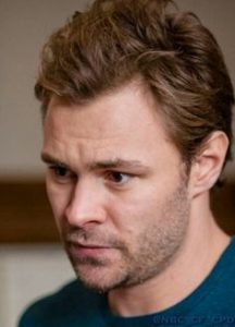 Patrick Flueger