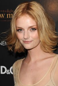 Lydia Hearst