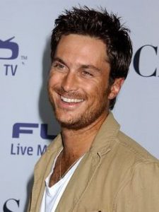 Oliver Hudson