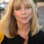 Samantha Womack Bra Size, Age, Weight, Height, Measurements