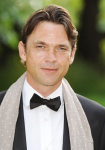 Dougray Scott