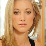 Zoie Palmer Net Worth