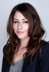 Amanda Crew