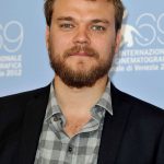 Pilou Asbæk Net Worth