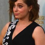 Rachel Bloom Bra Size, Age, Weight, Height, Measurements