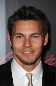 Scott Clifton