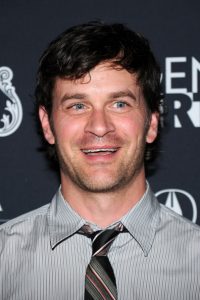 Tom Everett Scott