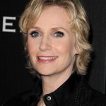 Jane Lynch Net Worth