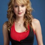 Jenny Wade Bra Size, Age, Weight, Height, Measurements