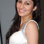 Pooja Chopra Net Worth