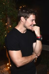 Josh Henderson