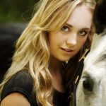 Amber Marshall Bra Size, Age, Weight, Height, Measurements