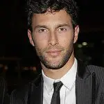 Noah Mills Age, Weight, Height, Measurements