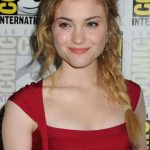 Skyler Samuels Workout Routine