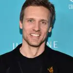 Teddy Sears Age, Weight, Height, Measurements