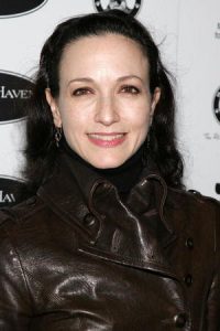 Bebe Neuwirth