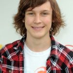 Logan Miller Net Worth