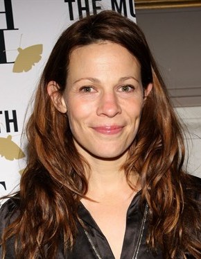 Lili Taylor - Bird watching