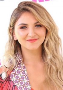 Julia Michaels