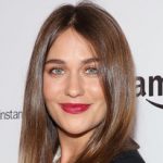 Lola Kirke Net Worth