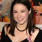 Sarah Steele Net Worth