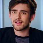 Charlie Rowe Net Worth