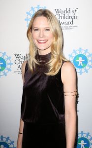 Stephanie March