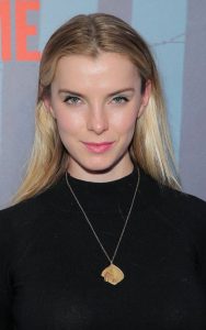 Betty Gilpin