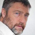 Vincent Regan Net Worth