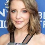 Samantha Isler Net Worth