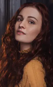 Sophie Skelton