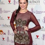 Hayley Orrantia Bra Size, Age, Weight, Height, Measurements