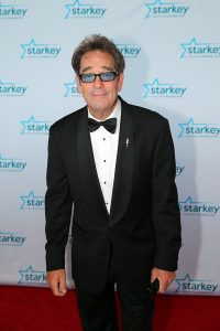 Huey Lewis