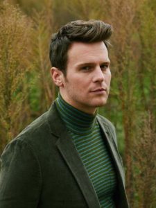 Jonathan Groff