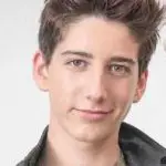 Milo Manheim Net Worth