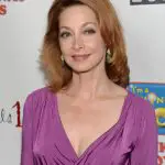 Sharon Lawrence Bra Size, Age, Weight, Height, Measurements
